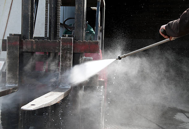 Best Roof Power Washing Services  in Zephyrhills West, FL